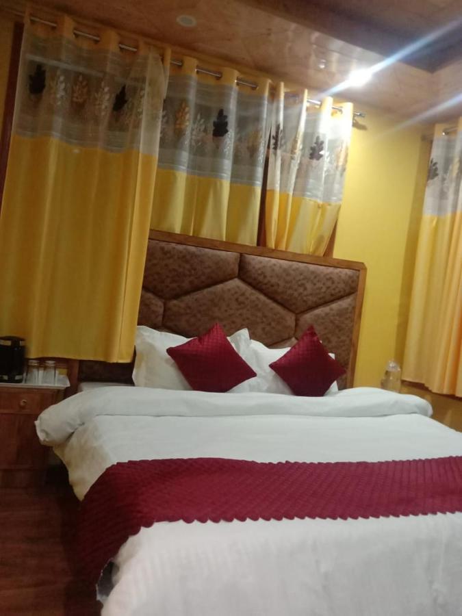 Floret Sojourn Hotel Shimla Luaran gambar